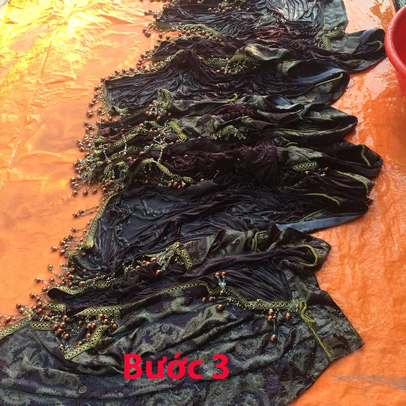 Giặt rèm bước 3 - Lung Linh